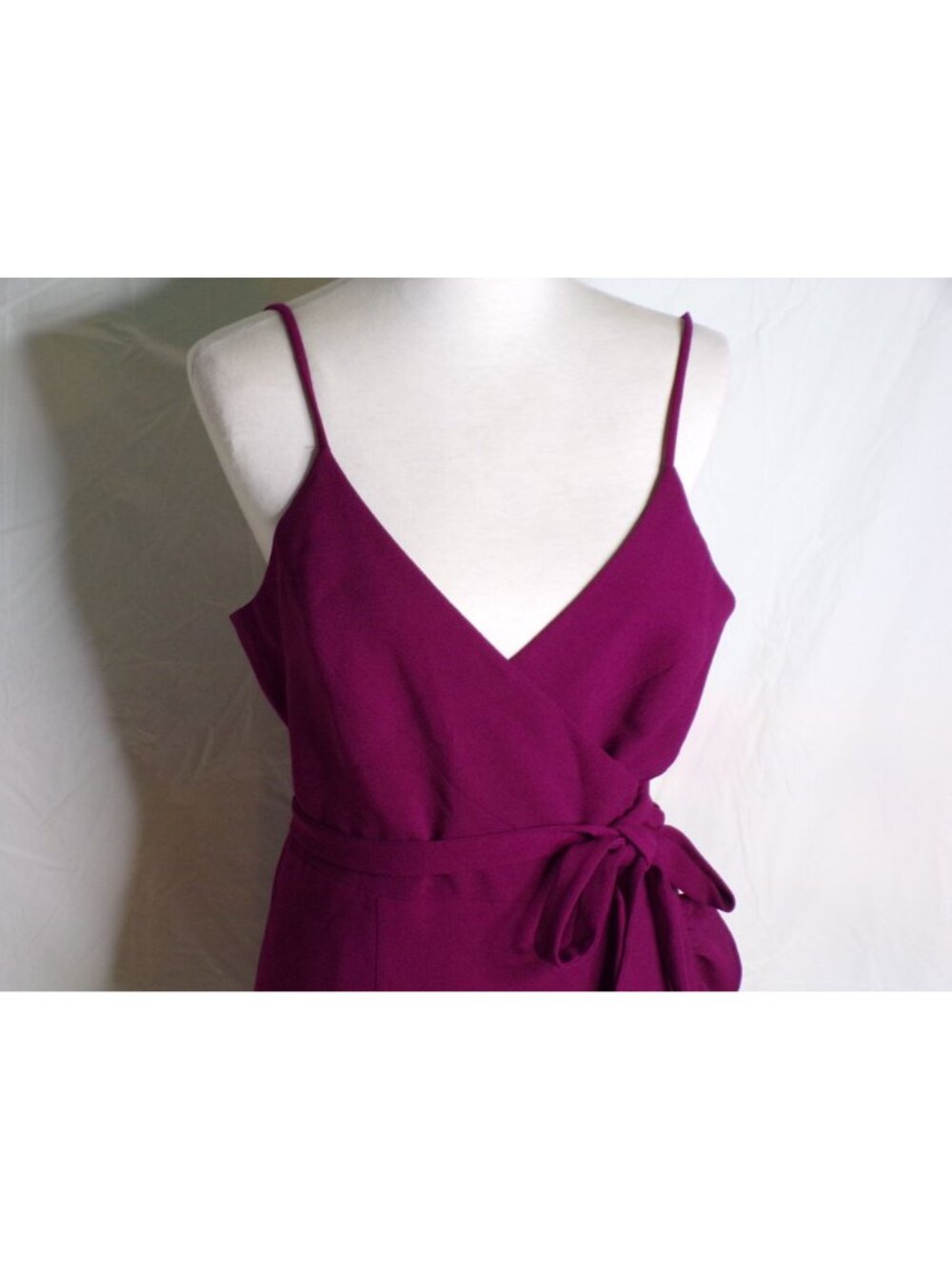 🆕DRESS THE POPULATION Delphine Wrap Dress Magenta Large 8-10 - Picture 8 of 12